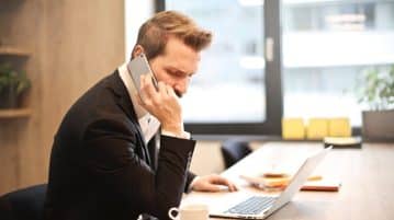 La Petite Revue répond à toutes vos questions sur les numéros de téléphone des entreprises françaises