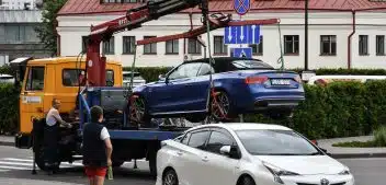 Comment dépanner et ouvrir une porte de garage basculante bloquée