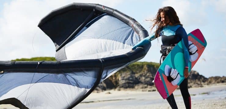 L'équipement essentiel pour le kitesurf en automne et en hiver