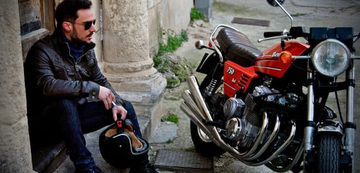 Des casquettes et des bonnets pour les motards